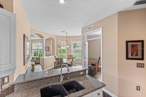 Villa ou maison à vendre à North Port, Floride: 2 chambres, 153.94 m2 № 2285423 - photo 23