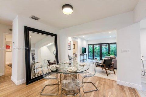 Casa en venta en El Portal, Florida, 3 dormitorios, 130.9 m2 № 2002306 - foto 9