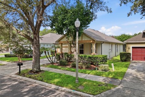 House in Windermere, Florida 3 bedrooms, 180.97 sq.m. № 2225463 - photo 2