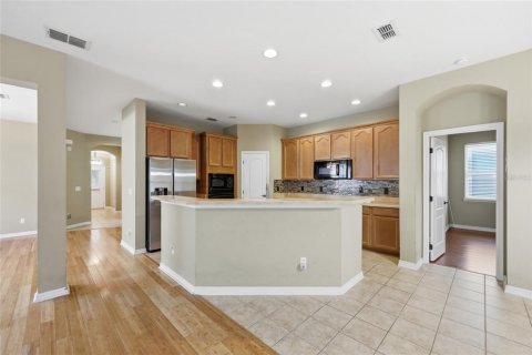 House in Windermere, Florida 3 bedrooms, 180.97 sq.m. № 2225463 - photo 22