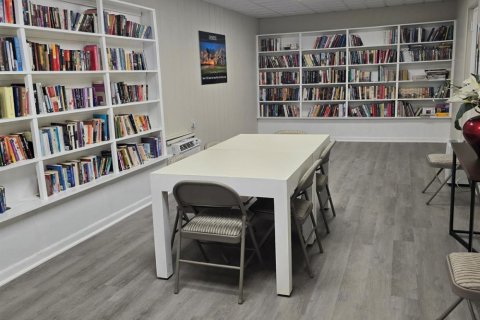 Купить кондоминиум в Норт-Палм-Бич, Флорида 5 комнат, 106.19м2, № 2084081 - фото 27
