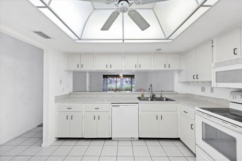 Condominio en venta en Sarasota, Florida, 2 dormitorios, 148.74 m2 № 1873184 - foto 18