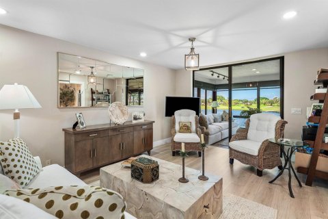 Copropriété à vendre à Boynton Beach, Floride: 3 chambres, 204.57 m2 № 2439296 - photo 10
