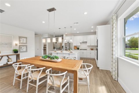 Villa ou maison à vendre à Apopka, Floride: 4 chambres, 215.25 m2 № 2197961 - photo 8
