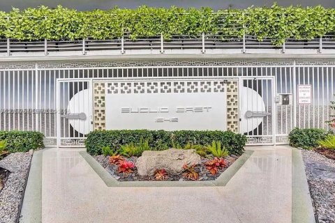 Copropriété à louer à Miami Beach, Floride: 1 chambre, 65.03 m2 № 2073888 - photo 14