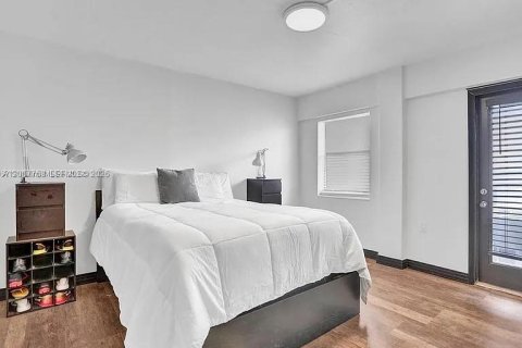 Copropriété à louer à Miami Beach, Floride: 1 chambre, 65.03 m2 № 2073888 - photo 7