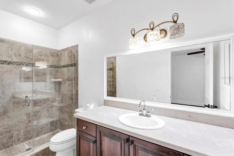 Casa en venta en Tampa, Florida, 5 dormitorios, 310.57 m2 № 1828007 - foto 30