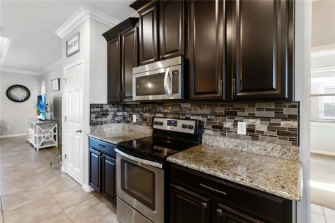 Casa en venta en Kissimmee, Florida, 4 dormitorios, 210.89 m2 № 1914943 - foto 17