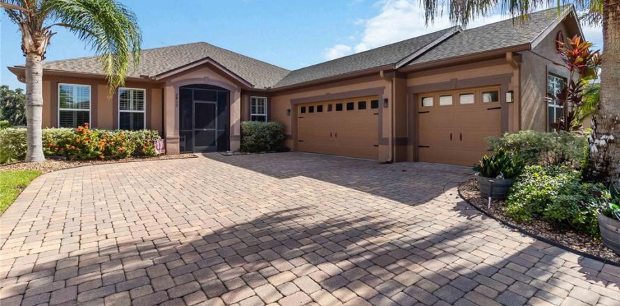 Casa en Kissimmee, Florida 4 dormitorios, 210.89 m2 № 1914943