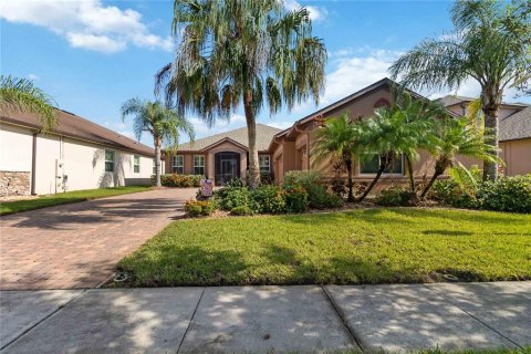 Casa en venta en Kissimmee, Florida, 4 dormitorios, 210.89 m2 № 1914943 - foto 2