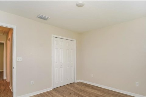 House in Dunnellon, Florida 3 bedrooms, 112.32 sq.m. № 2236826 - photo 10