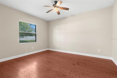 Casa en venta en Spring Hill, Florida, 4 dormitorios, 349.03 m2 № 1902993 - foto 29