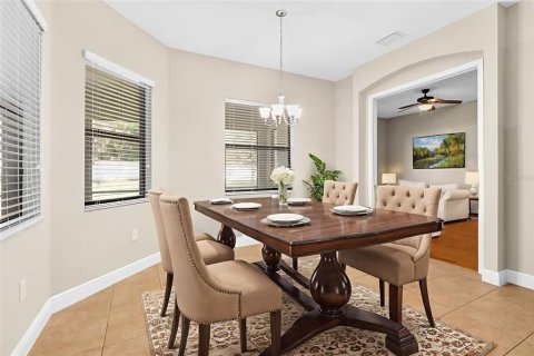 Casa en venta en Spring Hill, Florida, 4 dormitorios, 349.03 m2 № 1902993 - foto 22