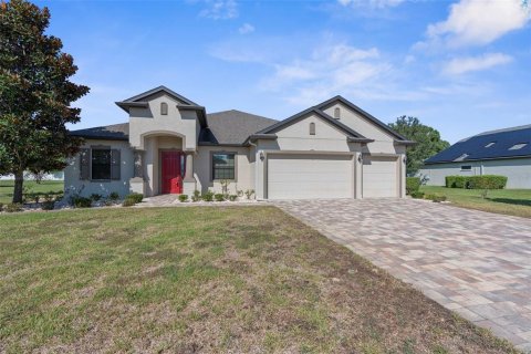 Casa en venta en Spring Hill, Florida, 4 dormitorios, 349.03 m2 № 1902993 - foto 3