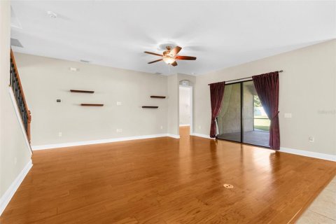 Casa en venta en Spring Hill, Florida, 4 dormitorios, 349.03 m2 № 1902993 - foto 13