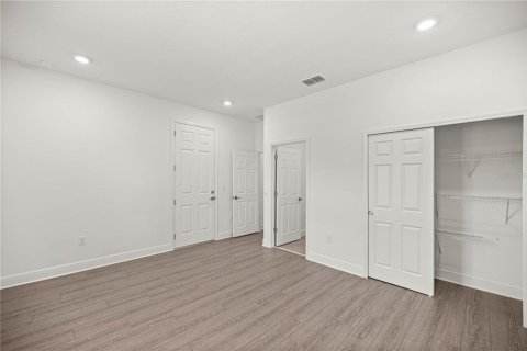 Casa en alquiler en Ocala, Florida, 4 dormitorios, 286.98 m2 № 1908129 - foto 9