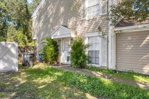 Townhouse in Tampa, Florida 2 bedrooms, 89.19 sq.m. № 2430400 - photo 4