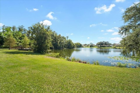 Townhouse in Tampa, Florida 2 bedrooms, 89.19 sq.m. № 2430400 - photo 7