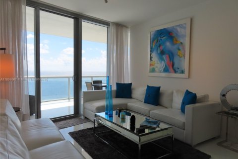 Condo in Sunny Isles Beach, Florida, 1 bedroom  № 1888221 - photo 24