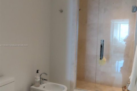 Condo in Sunny Isles Beach, Florida, 1 bedroom  № 1888221 - photo 27