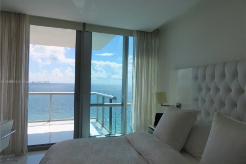 Condo in Sunny Isles Beach, Florida, 1 bedroom  № 1888221 - photo 18