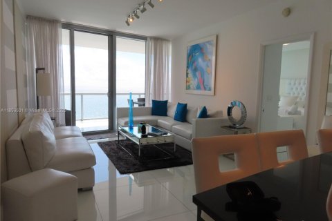Condo in Sunny Isles Beach, Florida, 1 bedroom  № 1888221 - photo 6