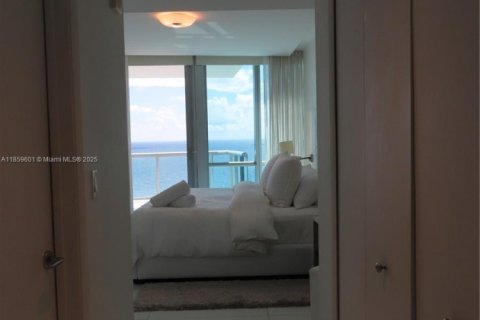 Condo in Sunny Isles Beach, Florida, 1 bedroom  № 1888221 - photo 30