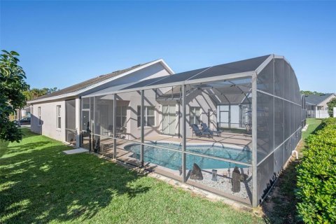 House in Davenport, Florida 3 bedrooms, 151.52 sq.m. № 2232884 - photo 30