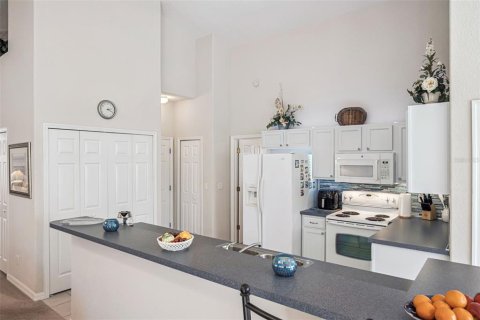 House in Davenport, Florida 3 bedrooms, 151.52 sq.m. № 2232884 - photo 13