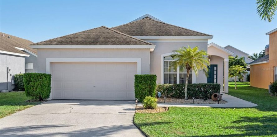 House in Davenport, Florida 3 bedrooms, 151.52 sq.m. № 2232884