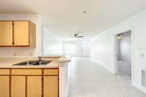 Condo in Orlando, Florida, 3 bedrooms  № 1784530 - photo 18