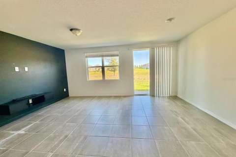 Touwnhouse à louer à Clermont, Floride: 3 chambres, 137.96 m2 № 2425770 - photo 7