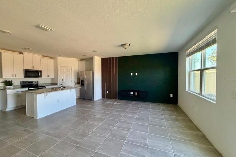 Touwnhouse à louer à Clermont, Floride: 3 chambres, 137.96 m2 № 2425770 - photo 9