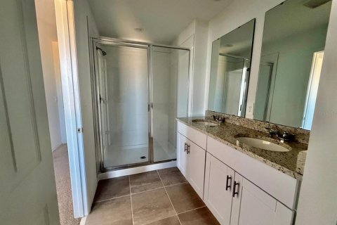 Touwnhouse à louer à Clermont, Floride: 3 chambres, 137.96 m2 № 2425770 - photo 18