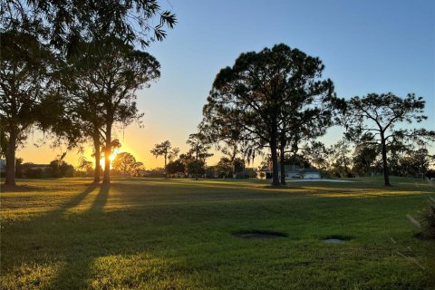 Casa en venta en Winter Haven, Florida, 2 dormitorios, 133.69 m2 № 2211495 - foto 3