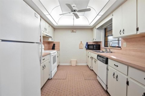 Casa en venta en Winter Haven, Florida, 2 dormitorios, 133.69 m2 № 2211495 - foto 14