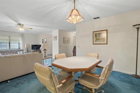 Casa en venta en Winter Haven, Florida, 2 dormitorios, 133.69 m2 № 2211495 - foto 10