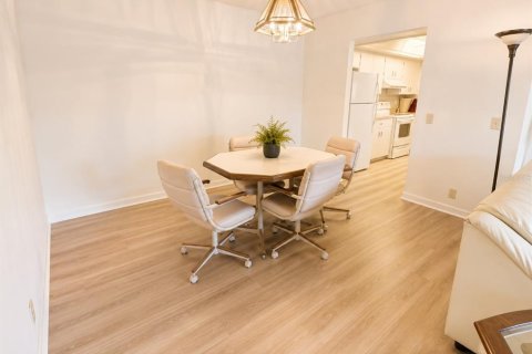 Casa en venta en Winter Haven, Florida, 2 dormitorios, 133.69 m2 № 2211495 - foto 8