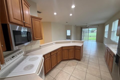 Casa en alquiler en Bradenton, Florida, 2 dormitorios, 154.68 m2 № 2102414 - foto 3