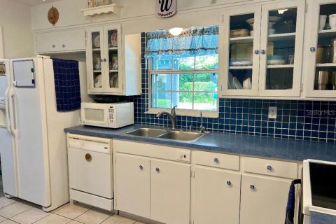 Villa ou maison à vendre à Ocala, Floride: 5 chambres, 263.56 m2 № 2329901 - photo 11