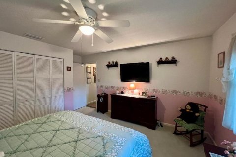 Villa ou maison à vendre à Ocala, Floride: 5 chambres, 263.56 m2 № 2329901 - photo 22