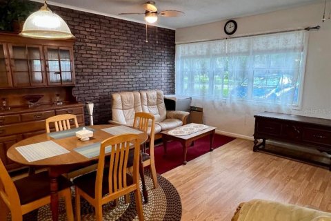 Villa ou maison à vendre à Ocala, Floride: 5 chambres, 263.56 m2 № 2329901 - photo 30