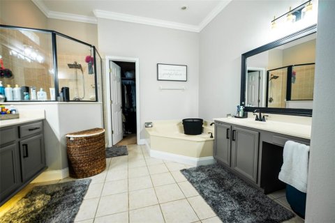 Casa en venta en Ocoee, Florida, 4 dormitorios, 277.31 m2 № 1866366 - foto 17