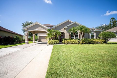 Casa en venta en Ocoee, Florida, 4 dormitorios, 277.31 m2 № 1866366 - foto 1