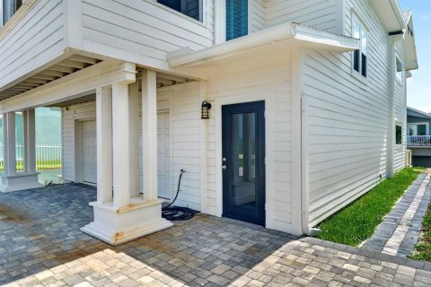 Villa ou maison à vendre à New Smyrna Beach, Floride: 4 chambres, 202.62 m2 № 2230236 - photo 12