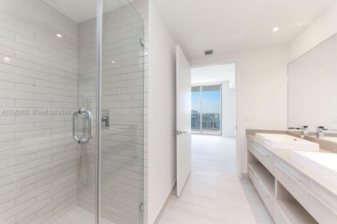 Copropriété à louer à Hollywood, Floride: 2 chambres, 98.48 m2 № 2257382 - photo 20