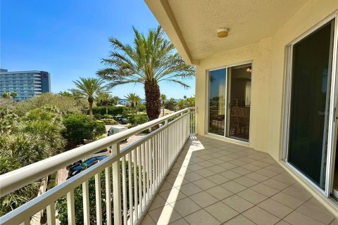 Condo in Clearwater, Florida, 2 bedrooms  № 1549179 - photo 12