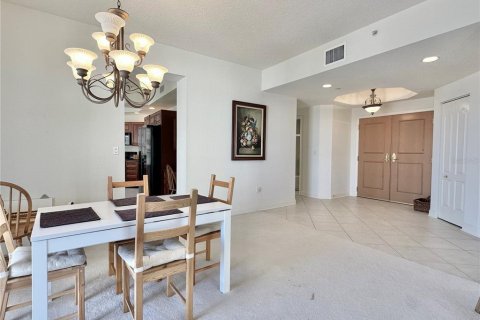 Condo in Clearwater, Florida, 2 bedrooms  № 1549179 - photo 19