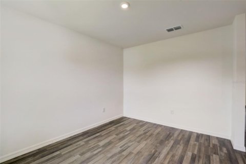 House in Port Charlotte, Florida 4 bedrooms, 190.82 sq.m. № 1835497 - photo 8