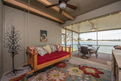 Villa ou maison à louer à Ruskin, Floride: 4 chambres, 284 m2 № 1853303 - photo 6
